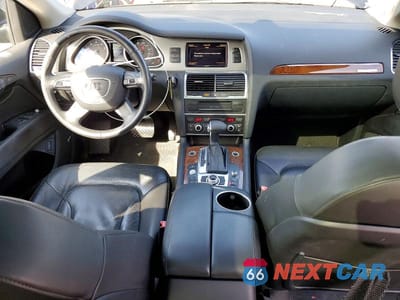 Zdjęcie 8 z 12 samochodu: 2015 AUDI Q7 PREMIUM PLUS VIN:WA1LGAFE0FD029351 - miniatura