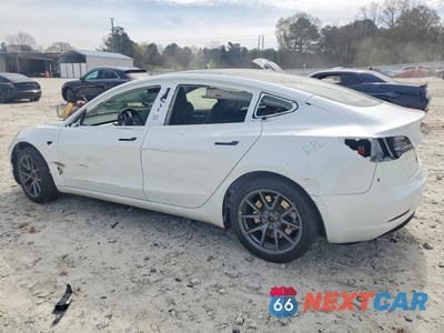 Drugie zdjęcie samochodu z przodu: 2023 TESLA MODEL 3 VIN:5YJ3E1EA2PF506785 - miniatura