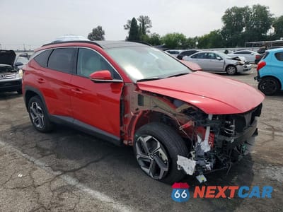 Czwarte zdjęcie samochodu z boku: 2023 HYUNDAI TUCSON LIMITED VIN:5NMJECAE0PH240502 - miniatura