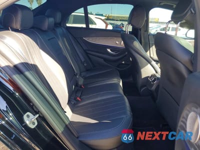 Zdjęcie 10 z 13 samochodu: 2021 MERCEDES-BENZ E 350 VIN:W1KZF8DBXMA999331 - miniatura