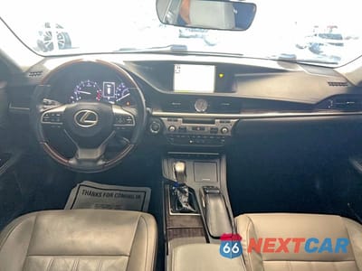 Zdjęcie 9 z 10 samochodu: 2018 LEXUS ES 350 BASE VIN:58ABK1GG8JU108814 - miniatura