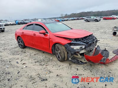 Czwarte zdjęcie samochodu z boku: 2020 MERCEDES-BENZ CLA 250 VIN:WDD5J4GB3LN060577 - miniatura