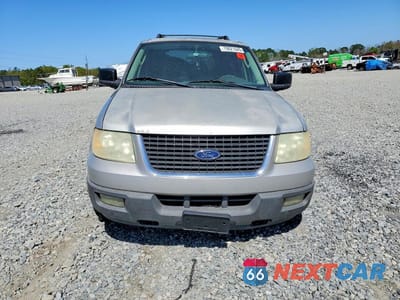 Piąte zdjęcie samochodu w środku: 2006 FORD EXPEDITION XLT VIN:1FMPU15546LA88566 - miniatura