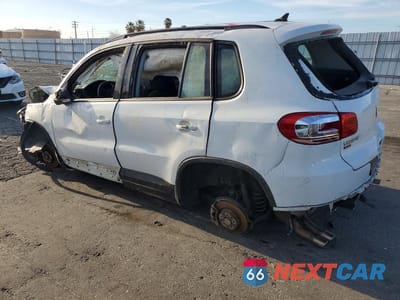 Drugie zdjęcie samochodu z przodu: 2018 VOLKSWAGEN TIGUAN LIMITED VIN:WVGAV7AX2JK002053 - miniatura