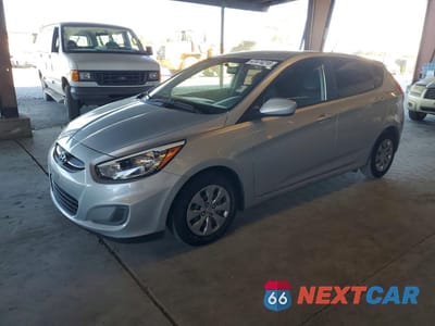 2017 HYUNDAI ACCENT SE KMHCT5AE7HU325904 - główne zdjęcie licytacji z USA - miniatura