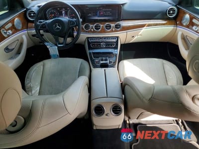 Zdjęcie 8 z 11 samochodu: 2017 MERCEDES-BENZ E 300 4MATIC VIN:WDDZF4KB8HA225712 - miniatura