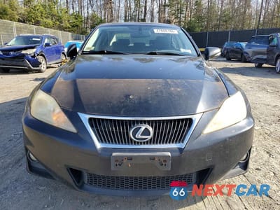 Piąte zdjęcie samochodu w środku: 2011 LEXUS IS 250 VIN:JTHCF5C25B5050418 - miniatura