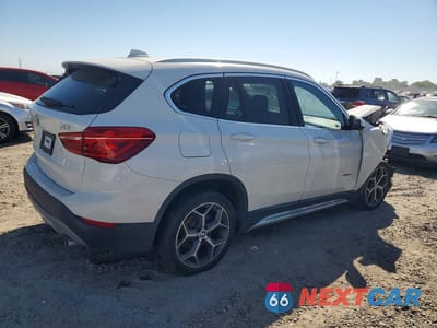 Trzecie zdjęcie samochodu z tyłu: 2018 BMW X1 SDRIVE28I VIN:WBXHU7C34J5H40120 - miniatura