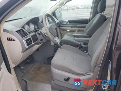 Zdjęcie 7 z 13 samochodu: 2010 DODGE GRAND CARAVAN SXT VIN:2D4RN5D16AR420252 - miniatura