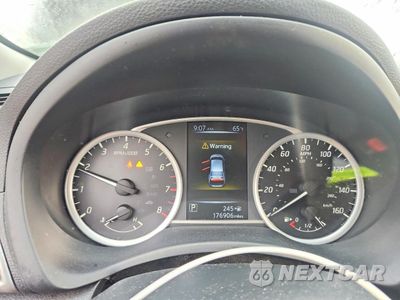 Zdjęcie 9 z 14 samochodu: 2016 NISSAN SENTRA SV VIN:3N1AB7AP2GL658888 - miniatura
