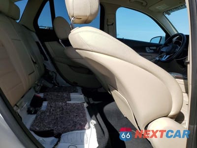 Zdjęcie 11 z 12 samochodu: 2022 MERCEDES-BENZ GLC 300 VIN:W1N0G8DB8NV360447 - miniatura