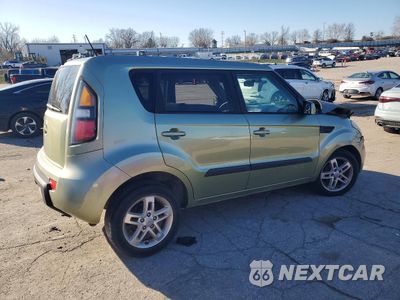Trzecie zdjęcie samochodu z tyłu: 2011 KIA SOUL + VIN:KNDJT2A26B7260467 - miniatura