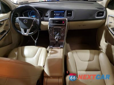 Zdjęcie 8 z 12 samochodu: 2015 VOLVO S60 PREMIER VIN:YV1612TB4F2301782 - miniatura