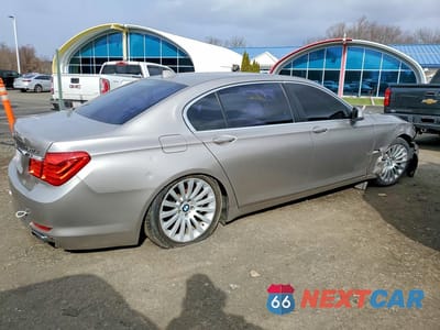 Trzecie zdjęcie samochodu z tyłu: 2010 BMW 750 LI XDRIVE VIN:WBAKC8C5XAC430220 - miniatura