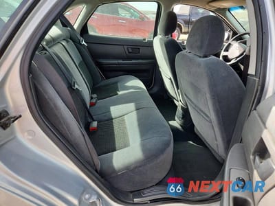 Zdjęcie 10 z 12 samochodu: 2004 FORD TAURUS SE VIN:1FAFP53224G184232 - miniatura