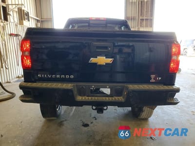 Zdjęcie 6 z 12 samochodu: 2017 CHEVROLET SILVERADO K1500 LT VIN:3GCUKREC7HG516785 - miniatura
