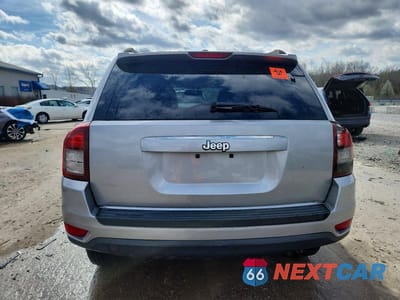 Zdjęcie 6 z 13 samochodu: 2016 JEEP COMPASS LATITUDE VIN:1C4NJCEA8GD620006 - miniatura