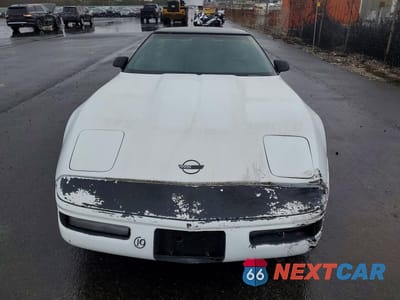 Piąte zdjęcie samochodu w środku: 1991 CHEVROLET CORVETTE VIN:1G1YY2381M5107259 - miniatura