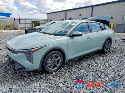 2025 KIA K4 LXS 3KPFT4DEXSE105590 - główne zdjęcie licytacji z USA - miniatura
