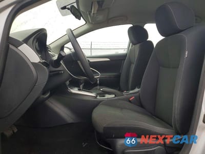 Zdjęcie 7 z 11 samochodu: 2016 NISSAN SENTRA S VIN:3N1AB7AP9GY324781 - miniatura