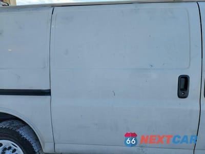 Zdjęcie 11 z 13 samochodu: 2004 CHEV EXPRESS G2500 VIN:1GCGG25V841128996 - miniatura