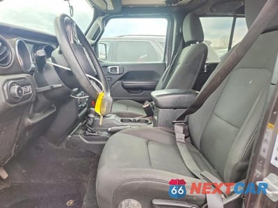 Zdjęcie 7 z 11 samochodu: 2018 JEEP WRANGLER UNLIMITED SPORT VIN:1C4HJXDN3JW279120 - miniatura