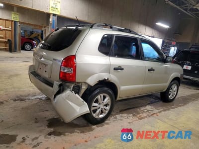Trzecie zdjęcie samochodu z tyłu: 2009 HYUNDAI TUCSON GLS VIN:KM8JM12BX9U954494 - miniatura
