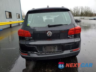 Zdjęcie 6 z 11 samochodu: 2018 VOLKSWAGEN TIGUAN LIMITED VIN:WVGBV7AX4JK002060 - miniatura