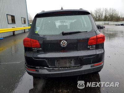 Zdjęcie 6 z 11 samochodu: 2018 VOLKSWAGEN TIGUAN LIMITED VIN:WVGBV7AX4JK002060 - miniatura