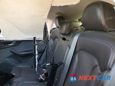 Zdjęcie 10 z 12 samochodu: 2023 AUDI Q8 PRESTIGE S-LINE VIN:WA1FVBF16PD041950 - miniatura