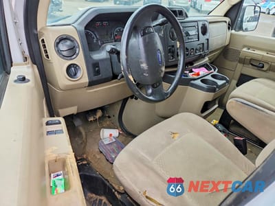 Zdjęcie 8 z 13 samochodu: 2012 FORD ECONOLINE E350 SUPER DUTY WAGON VIN:1FBNE3BL6CDA61015 - miniatura