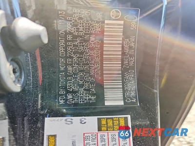 Zdjęcie 12 z 12 samochodu: 2014 TOYOTA PRIUS V TWO VIN:JTDZN3EUXE3321412 - miniatura