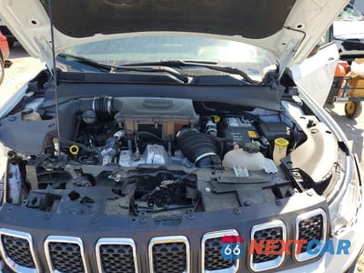 Zdjęcie 12 z 12 samochodu: 2024 JEEP COMPASS LATITUDE VIN:3C4NJDBN1RT595931 - miniatura