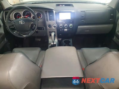 Zdjęcie 8 z 14 samochodu: 2012 TOYOTA SEQUOIA LIMITED VIN:5TDJW5G10CS056746 - miniatura