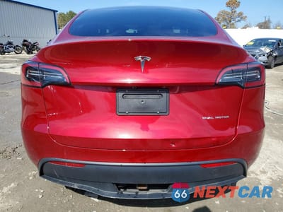 Zdjęcie 6 z 13 samochodu: 2024 TESLA MODEL Y VIN:7SAYGAEE2RF120134 - miniatura