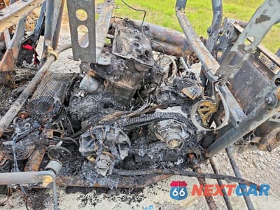 Zdjęcie 7 z 10 samochodu: 2015 POLARIS RZR UTILITY VEHICLE VIN:3NSVFE999FF426801 - miniatura
