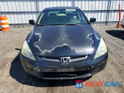 Piąte zdjęcie samochodu w środku: 2004 HONDA ACCORD EX VIN:1HGCM66544A006733 - miniatura