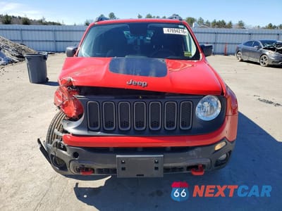 Piąte zdjęcie samochodu w środku: 2017 JEEP RENEGADE TRAILHAWK VIN:ZACCJBCB6HPE87729 - miniatura