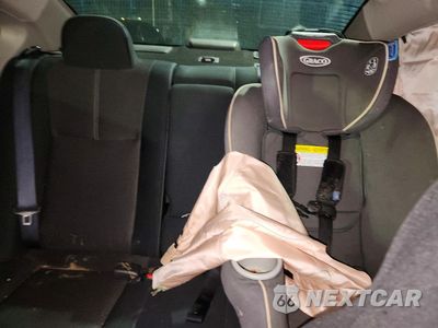 Zdjęcie 10 z 14 samochodu: 2015 NISSAN SENTRA S VIN:3N1AB7AP5FY328308 - miniatura