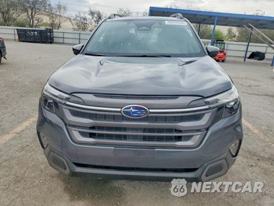 Piąte zdjęcie samochodu w środku: 2025 SUBARU FORESTER LIMITED VIN:JF2SLDRC4SH600823 - miniatura