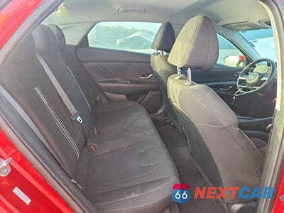 Zdjęcie 10 z 13 samochodu: 2022 HYUNDAI ELANTRA SEL VIN:KMHLS4AG0NU320344 - miniatura