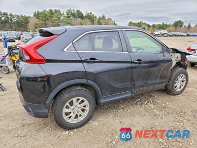 Trzecie zdjęcie samochodu z tyłu: 2019 MITSUBISHI ECLIPSE CROSS ES VIN:JA4AT3AA4KZ031314 - miniatura