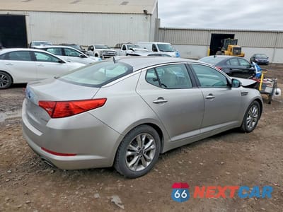 Trzecie zdjęcie samochodu z tyłu: 2011 KIA OPTIMA EX TURBO VIN:KNAGN4A64B5086846 - miniatura