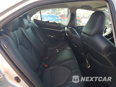 Zdjęcie 10 z 13 samochodu: 2018 TOYOTA CAMRY SE VIN:4T1B11HK9JU598306 - miniatura