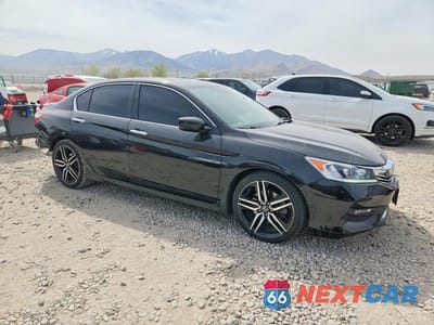 Czwarte zdjęcie samochodu z boku: 2017 HONDA ACCORD SPORT SPECIAL EDITION VIN:1HGCR2F19HA057805 - miniatura
