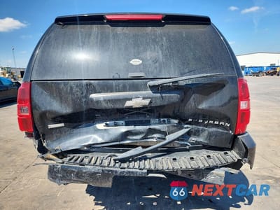 Zdjęcie 6 z 13 samochodu: 2010 CHEVROLET SUBURBAN K1500 LS VIN:1GNUKHE3XAR243395 - miniatura