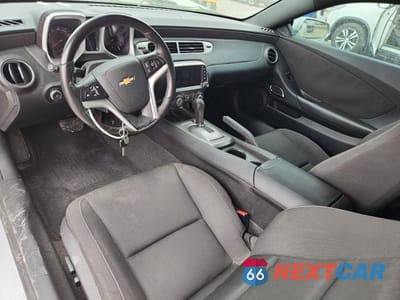 Zdjęcie 8 z 11 samochodu: 2015 CHEVROLET CAMARO LT VIN:2G1FD1E37F9308197 - miniatura