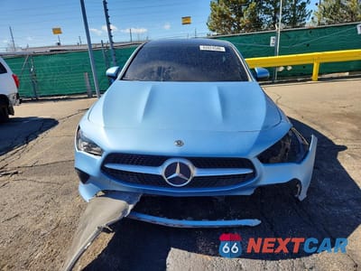 Piąte zdjęcie samochodu w środku: 2020 MERCEDES BENZ CLA 250 4MATIC VIN:WDD5J4HB6LN072060 - miniatura