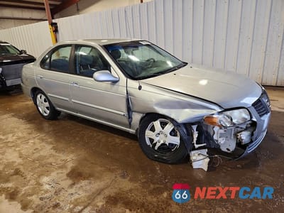 Czwarte zdjęcie samochodu z boku: 2004 NISSAN SENTRA 1.8 VIN:3N1CB51D14L898903 - miniatura