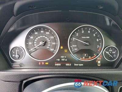 Zdjęcie 9 z 12 samochodu: 2017 BMW 320 I VIN:WBA8E1G37HNU16133 - miniatura